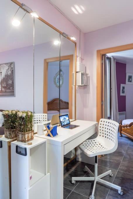 Subway Station Apartment Near Camp Nou L'Hospitalet de Llobregat Bagian luar foto